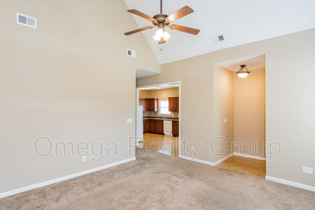 Building Photo - 1144 Washington Dr