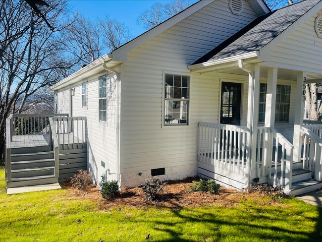 Photo - 3501 Taylor St House