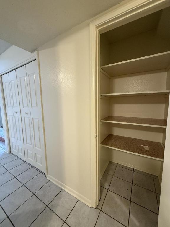 Building Photo - 1621 42nd St