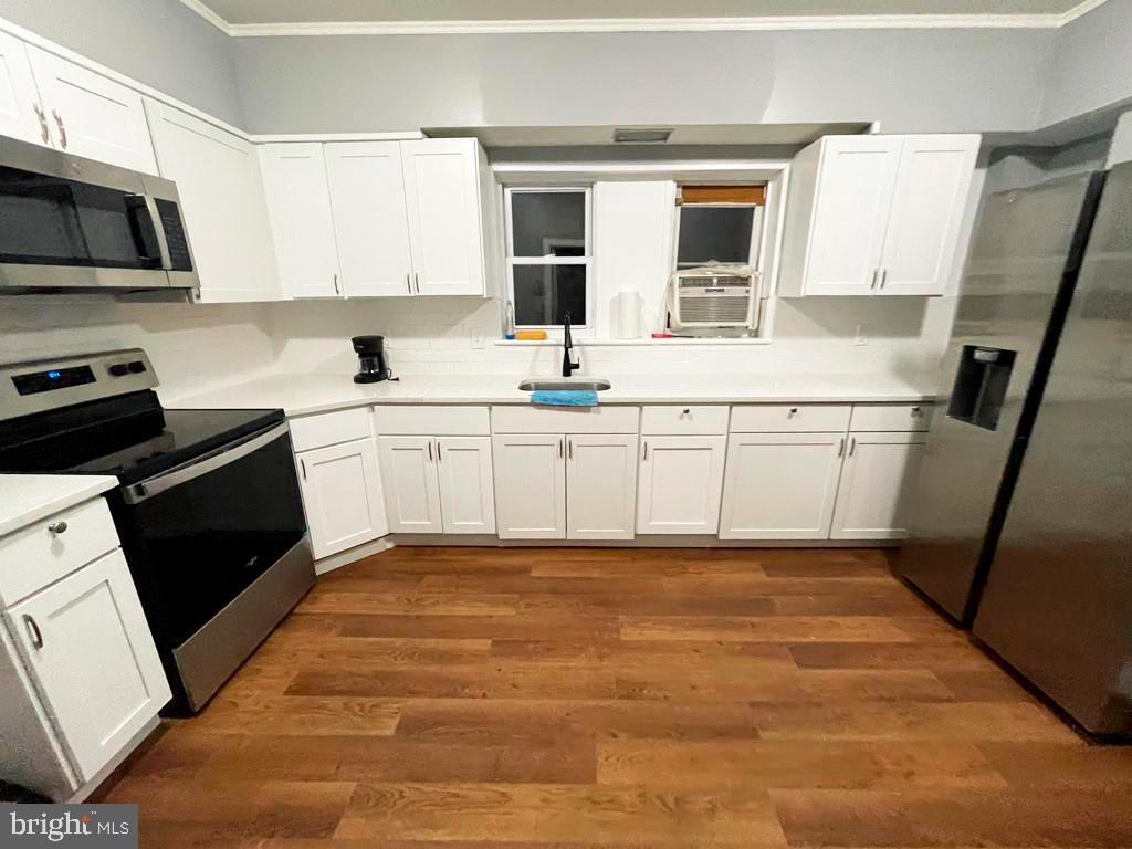 303 S Centre St Unit 3RD FL, Pottsville, PA 17901 Room for Rent in