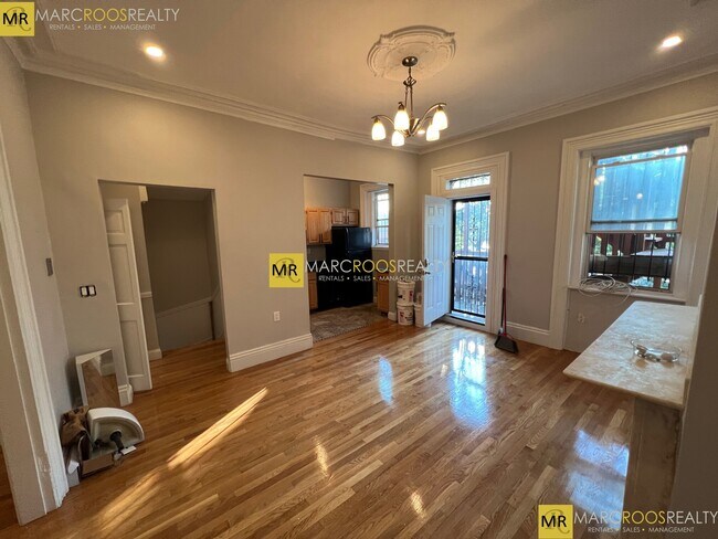 Foto del edificio - 2997 Washington St