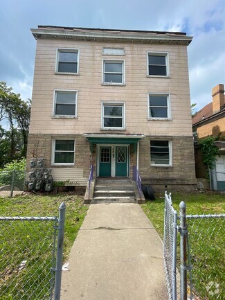 Building Photo - 228 Reifert St