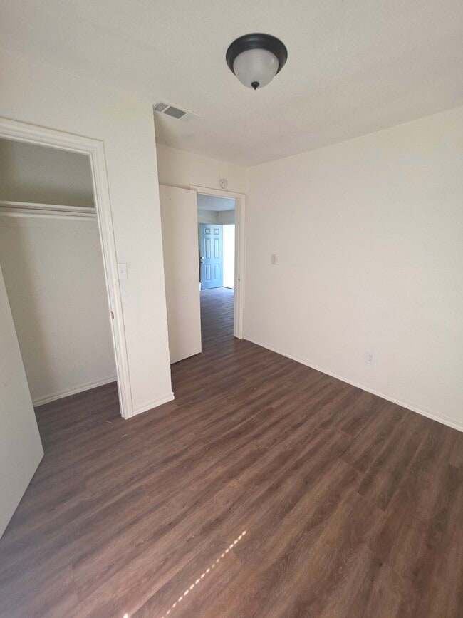 Building Photo - 3613 Bright St