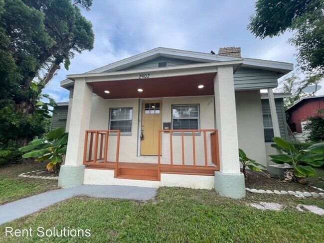 Building Photo - 3 br, 2 bath House - 2402 E 17th Ave