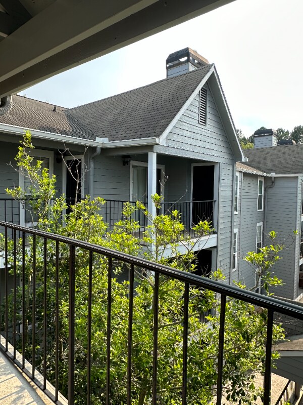 616 Granville Ct, Atlanta, GA 30328 Condo for Rent in Atlanta, GA