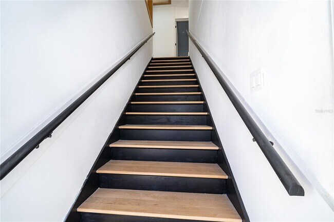 Foto del edificio - 421 W Fairbanks Ave