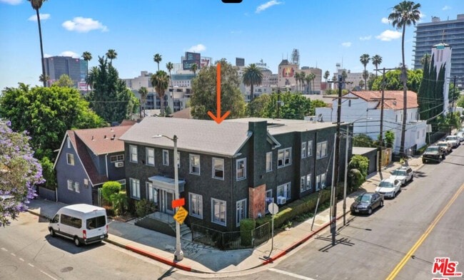 Foto del edificio - 1777 N Gower St