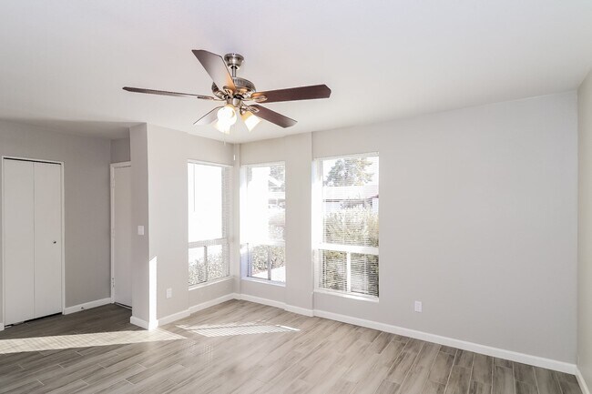 Foto del edificio - 2130 W Danbury Road