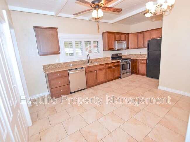 Foto del edificio - 37 Anacapa Dr