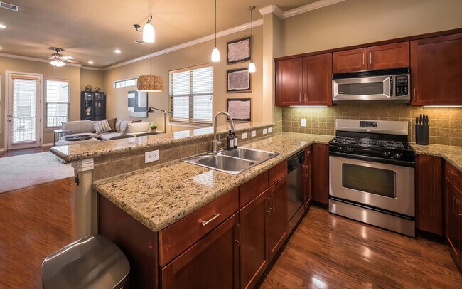 Foto del edificio - 1115 Kinney Ave