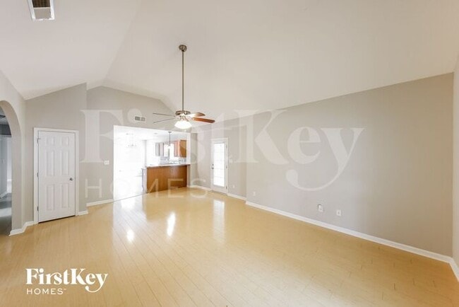 Building Photo - 129 Reese Dr