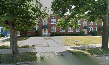 Building Photo - 169 Nassau Ave