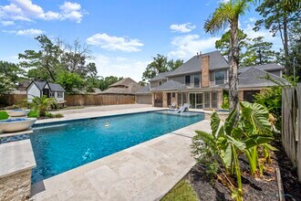 Building Photo - 17627 Macrantha Dr