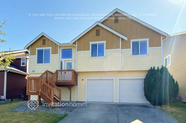 Building Photo - 205 Phoenix Ave SW