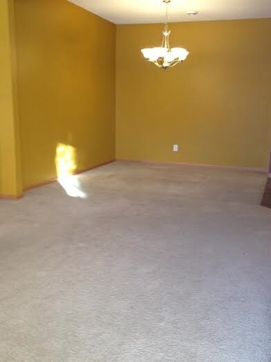 Foto del edificio - 15556 Empress Ave N