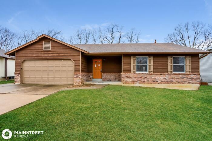 Primary Photo - 1123 ATHENA WAY, ST PETERS, MO 63376