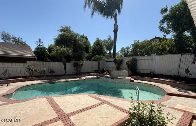 Foto del edificio - 1275 Willsbrook Ct