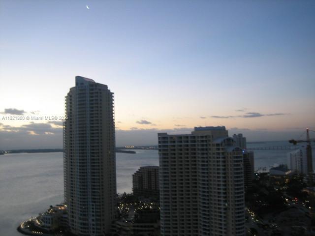 Primary Photo - 325 S Biscayne Blvd