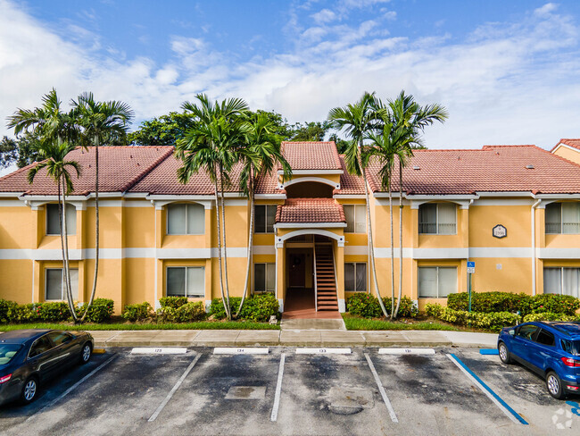 Building Photo - Sailboat Pointe Condos