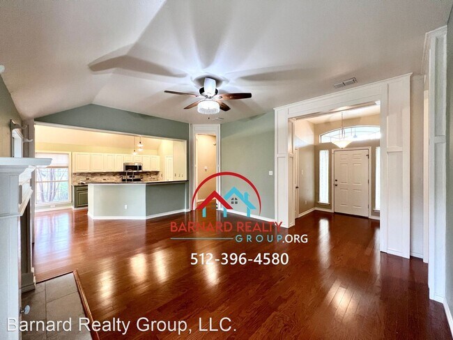 Foto del edificio - 3 br, 2 bath House - 105 Meadow Ridge Cove