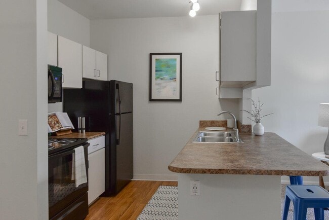 Foto del edificio - Waterchase Apartment Homes