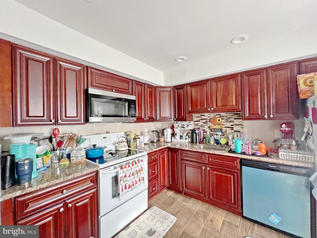 Foto principal - 6315 Prince Way