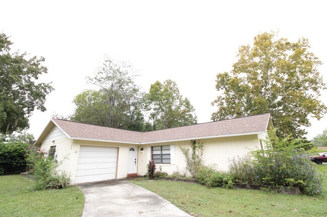 Building Photo - 1228 SW 75th Dr