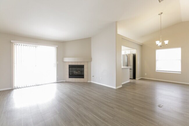 Foto del edificio - 541 Vantage Ave