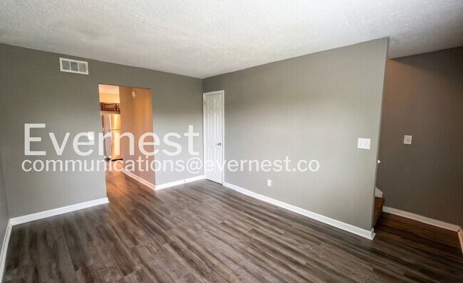 Foto del edificio - 3340 Roadrunner Trail