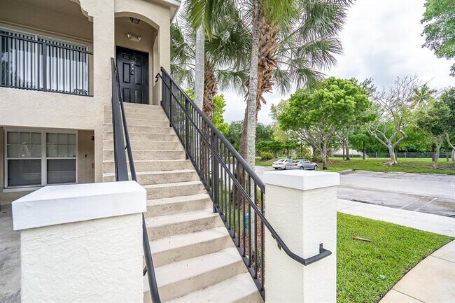 Foto del edificio - 5800 W Sample Rd