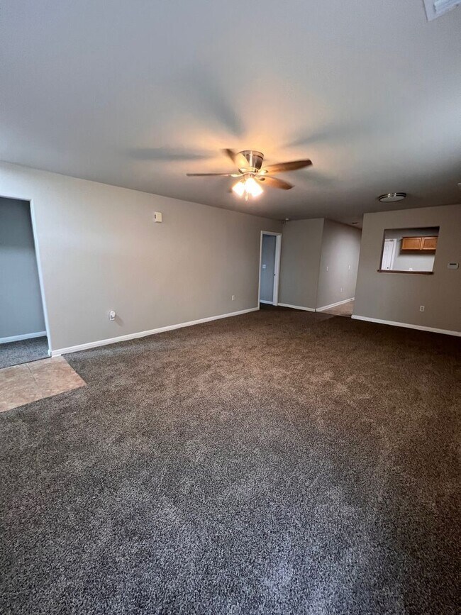 Foto del edificio - 2846  Del Rio