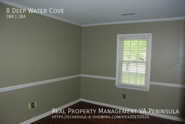 Foto del edificio - 8 Deep Water Cv