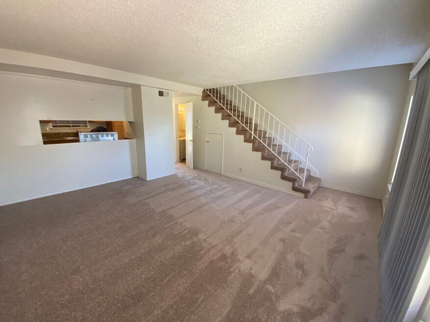 * Price Reduction * $1600/month Spacious Townhome
