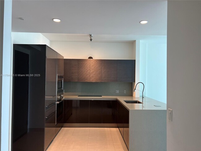 Foto del edificio - 1080 Brickell Ave
