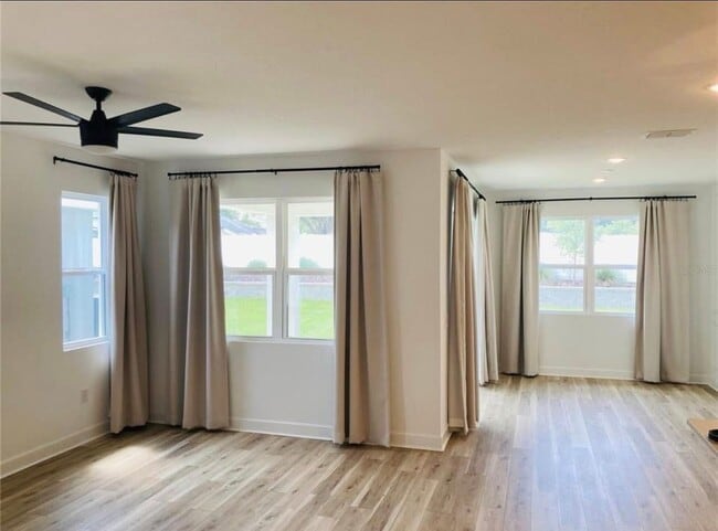 Foto del edificio - 10337 Church Hammock Rd