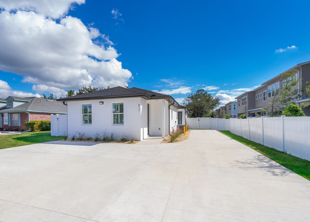 617 S Grant St, Longwood, FL 32750 Townhome Rentals in Longwood FL