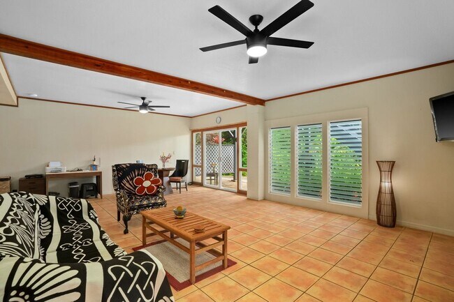 Foto del edificio - 6240 Olohena Road, Unit 1