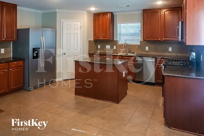 Foto del edificio - 21919 Whispering Daisy Ct