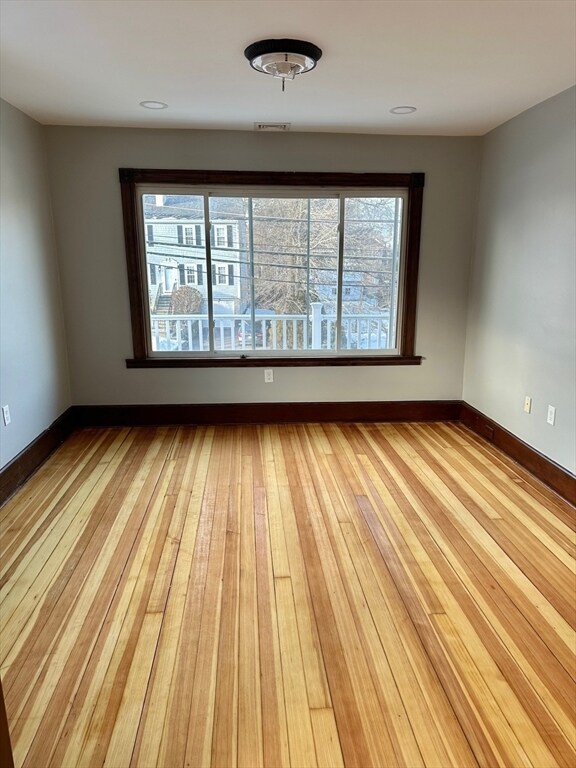 Foto del edificio - 477 Lagrange St