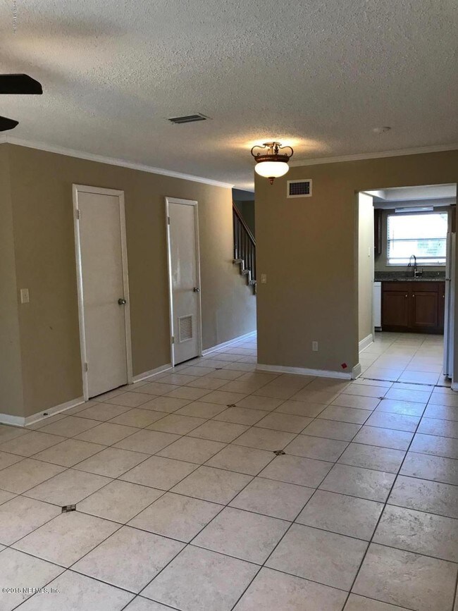 Foto del edificio - 11416 Bedford Oaks Dr
