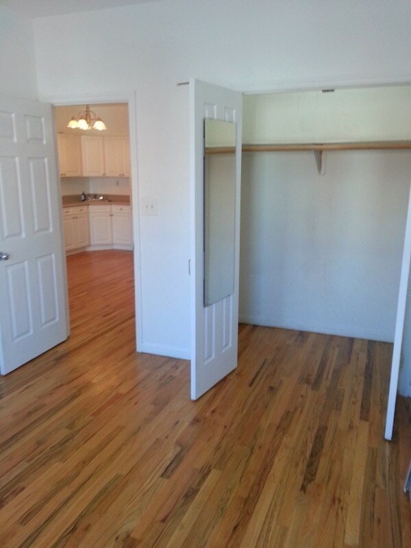 Building Photo - 90 Kane St