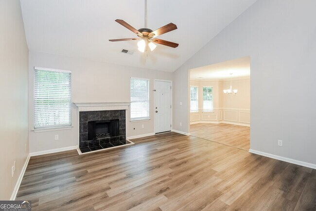 Building Photo - 2715 Tradd Ct