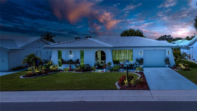 Photo - 3906 Chinaberry Rd House