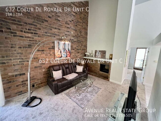Building Photo - 632 Coeur de Royale Dr