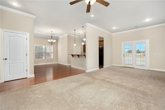 Foto del edificio - 3544 E Crow Ln