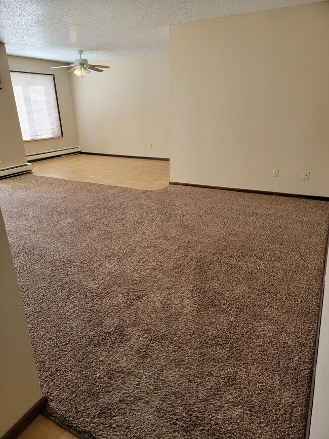 Oakwood Court Apartments Saint Cloud, MN