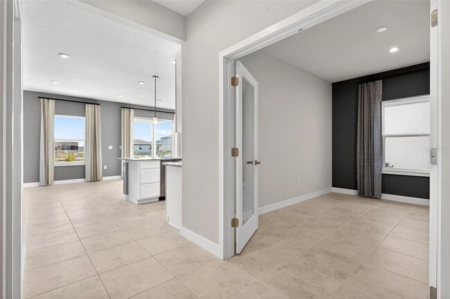 Building Photo - 6408 Domizio Dr