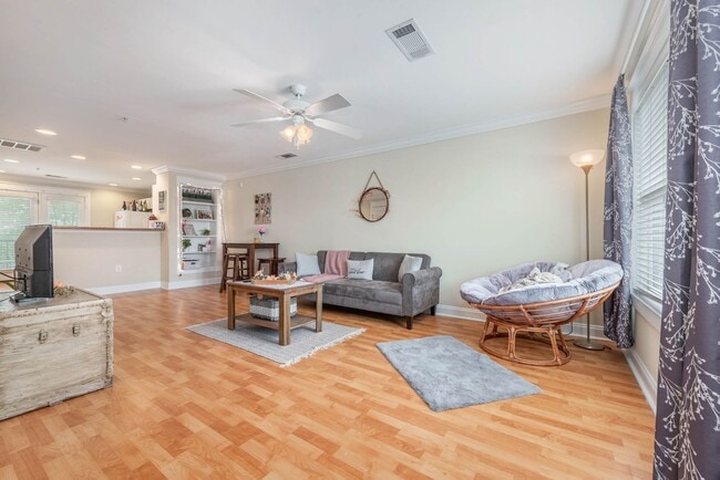 Building Photo - PRE-LEASE August 2026!!! 2/2.5 in The Wood...