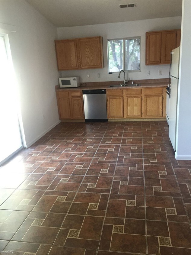 Foto del edificio - 7909 Purple Cone Rd SW