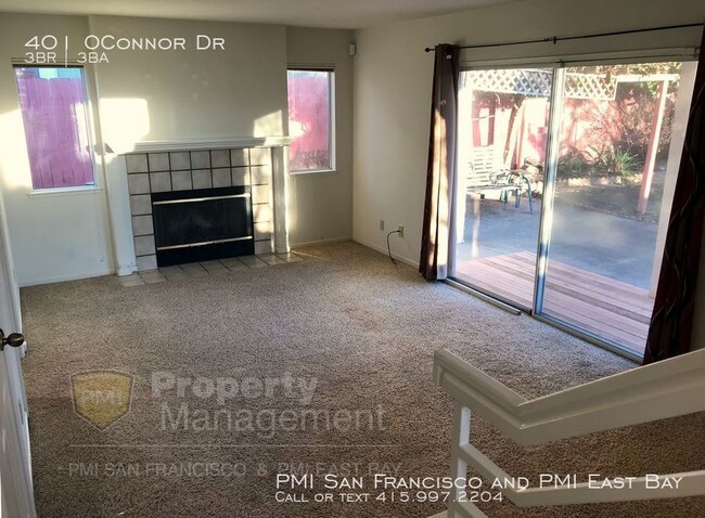Building Photo - Spacious House 3bd / 2.5ba